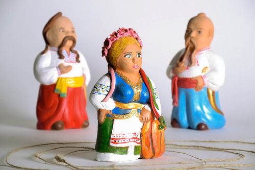 Estatueta decorativa artesanal de argila decoração do interior figuras de cerâmica Ucraniana - MADEheart.com