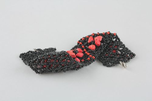 Beaded bracelet with corals - MADEheart.com