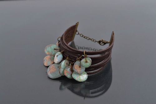 Bracciale in pelle fatto a mano accessorio originale braccialetto di moda - MADEheart.com