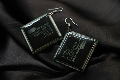 Unusual metal earrings in cyberpunk style - MADEheart.com