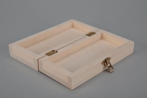 Blank box for decorating - MADEheart.com
