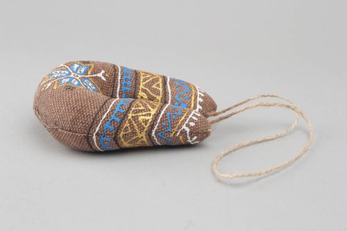 Soft interior decoration Horseshoe - MADEheart.com