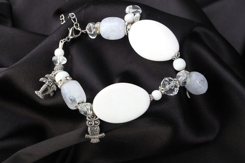 Natural stone bracelet with charms - MADEheart.com
