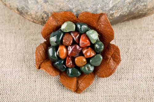 Fashion jewelry handmade leather brooch designer accessories designer brooch - MADEheart.com