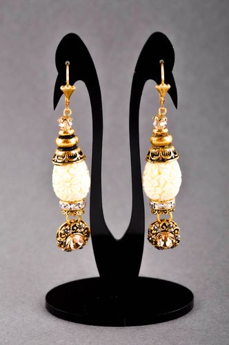 Orecchini di pietre naturali fatti a mano accessorio originale bello da donna - MADEheart.com