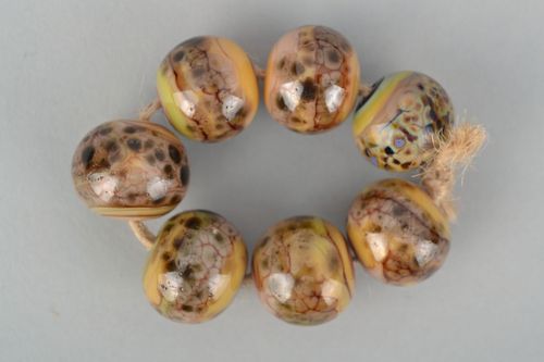 Kit de perles en verre fait main - MADEheart.com