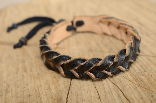 Geflochtenes Armband aus Leder - MADEheart.com