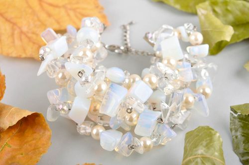 Handmade accessories beautiful white bracelet design jewelry gift for girls - MADEheart.com