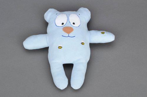 Интерьерная игрушка-подушка в виде медвежонка - MADEheart.com