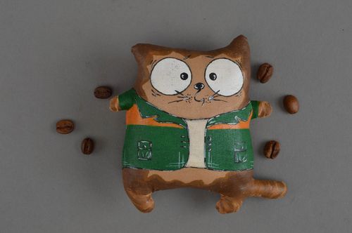 Peluche décorative faite main joli chat sportif peint en lin jouet écologique - MADEheart.com