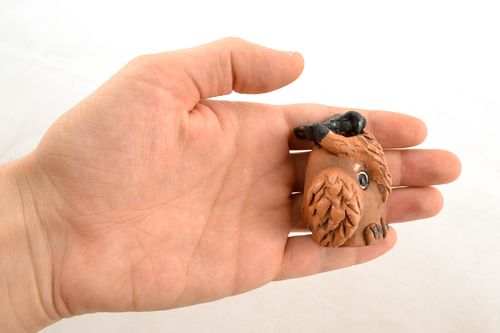 Statuina fatta a mano civetta in ceramica figurina souvenir in terracotta - MADEheart.com