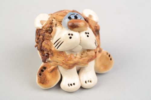 Handmade designer painted ceramic statuette of lion Cutie - MADEheart.com