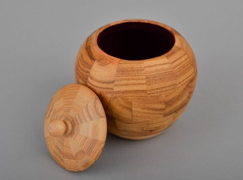 Wooden pot for dry goods - MADEheart.com