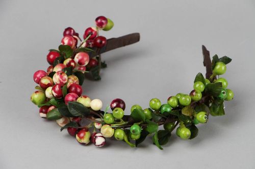 Corona de bayas para pelo  - MADEheart.com