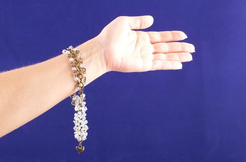 Natural stone bracelet handmade designer bracelet cute wrist accessory - MADEheart.com