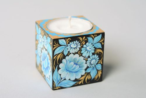 Wooden cube candlestick Petrikivka - MADEheart.com