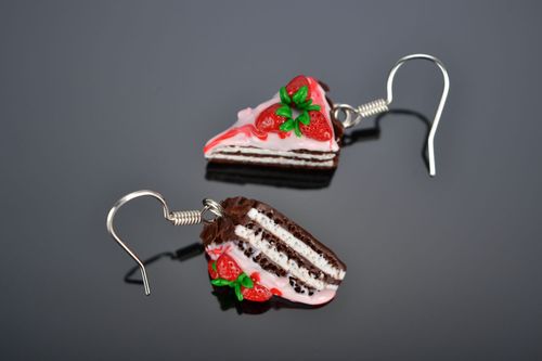 Homemade plastic earrings Cakes - MADEheart.com