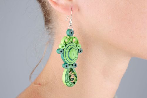 Longues boucles doreilles en papier vertes  - MADEheart.com