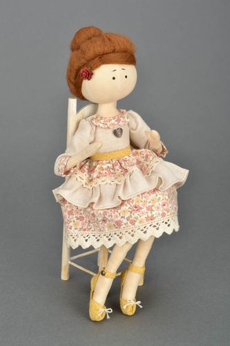 Designers handmade doll Young Lady - MADEheart.com