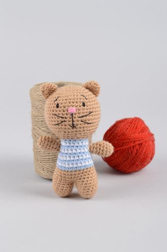 Juguete infantil hecho a mano muñeco de peluche regalo para niños Gatito - MADEheart.com