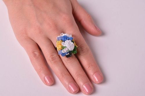 Вязаное украшение кольцо ручной работы бижутерия кольцо из вискозы и шелка - MADEheart.com