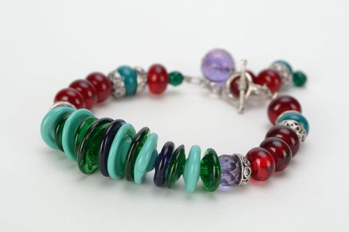 Festive glass bracelet - MADEheart.com