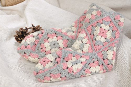 Handmade lace womens socks crocheted of woolen threads in tender colors 37-39 size - MADEheart.com