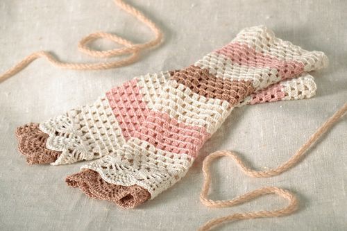 Knitted mittens - MADEheart.com