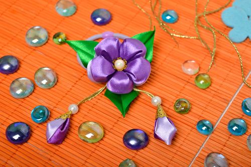 Coletero para el pelo hecho a mano adorno para cabello para niña goma de pelo - MADEheart.com