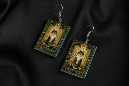 Unusual dangle earrings with cats - MADEheart.com