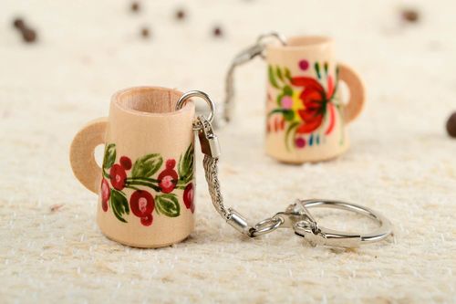 Holz Schlüsselanhänger handmade Schmuck Designer Schlüsselanhänger Geschenk Idee - MADEheart.com