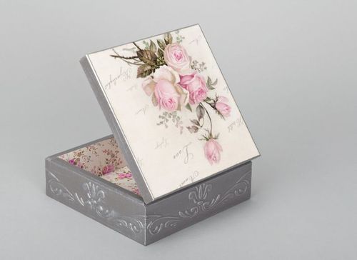 Box made of wood, decoupage - MADEheart.com