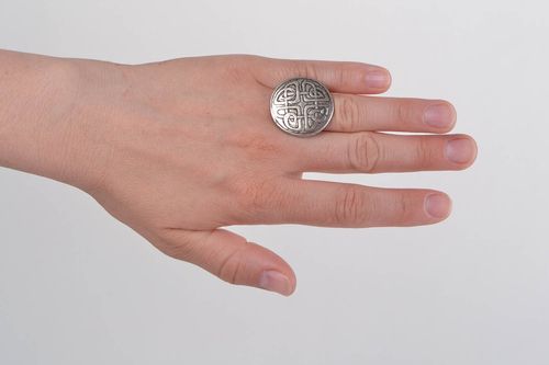 Unusual beautiful massive round top metal ring stylish jewelry - MADEheart.com