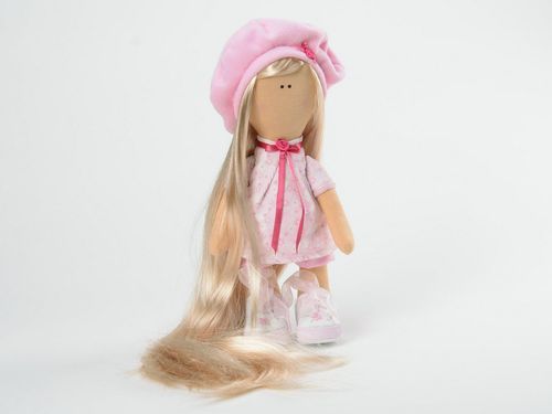 Boneca Rapunzel - MADEheart.com
