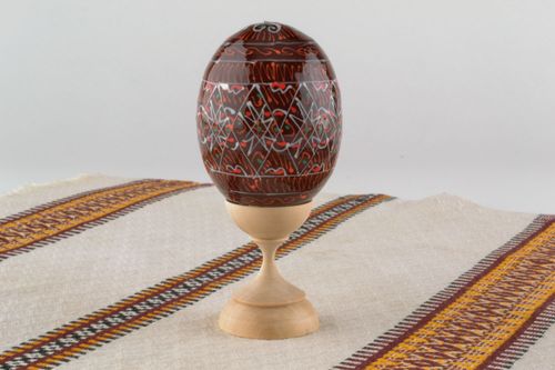 Decorative Easter egg Brown - MADEheart.com