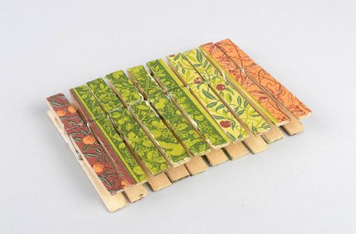 Деревянные прищепки ручной работы украшения для интерьера сувениры из дерева - MADEheart.com
