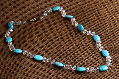 Handmade Perlen Schmuck Halskette Frauen Damen Accessoire blau lang aus Türkis - MADEheart.com