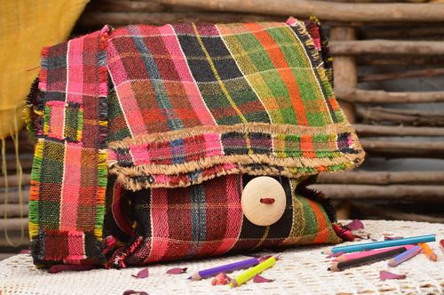 Bolso pequeño con bolsillo de lana a cuadros hecho a mano al hombro original - MADEheart.com