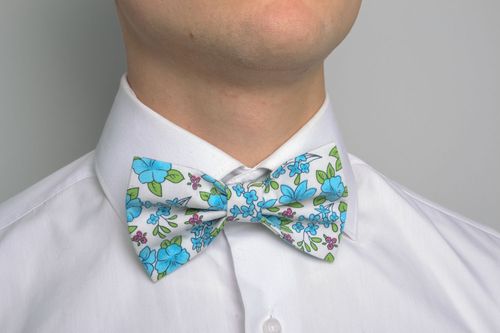 Cornflower blue bow tie - MADEheart.com
