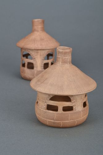 4-inch little ceramic village house tin candle holder for home décor 0,63 lb - MADEheart.com
