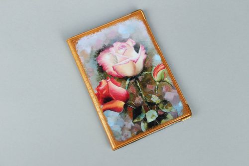 Étui pour passeport original fait main Roses  - MADEheart.com