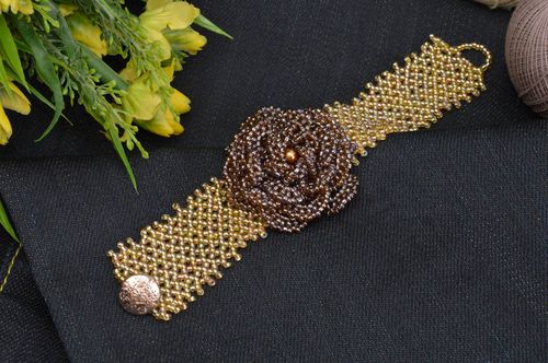 Pulsera de abalorios hecha a mano regalo original brazalete original con flor - MADEheart.com