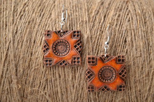 Handmade Ohrringe aus Ton - MADEheart.com