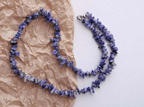 Bead necklace made of natural stone - MADEheart.com