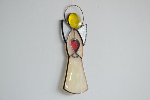 Pingente vitral Anjo com um coração - MADEheart.com