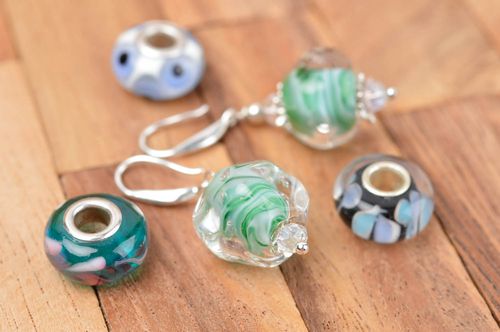 Pendientes originales aretes artesanales estilosos bisutería fina inusual - MADEheart.com