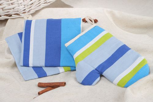 Gants de cuisinier en tissu multicolores rayés faits main trois pièces  - MADEheart.com