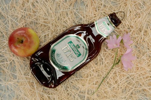 Suspension décorative en forme de bouteille plate 1715 - MADEheart.com