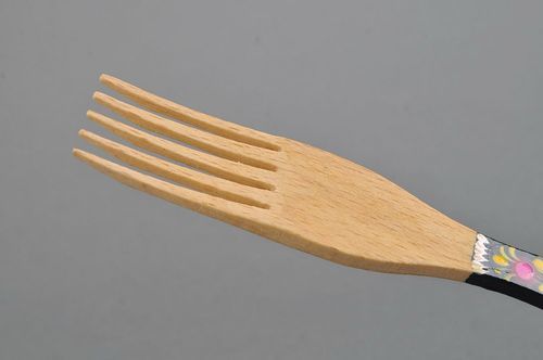 Tenedor de madera de haya con mango pintado - MADEheart.com