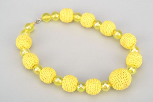 Necklace made of crocheted beads - MADEheart.com